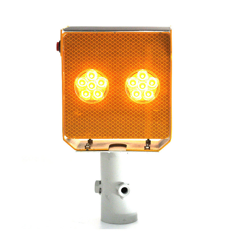 Lampu Peringatan Berkedip Mata Kucing Bertenaga Surya dengan Lampu Panduan Jalan Tol LED Terintegrasi Ultra-Terang